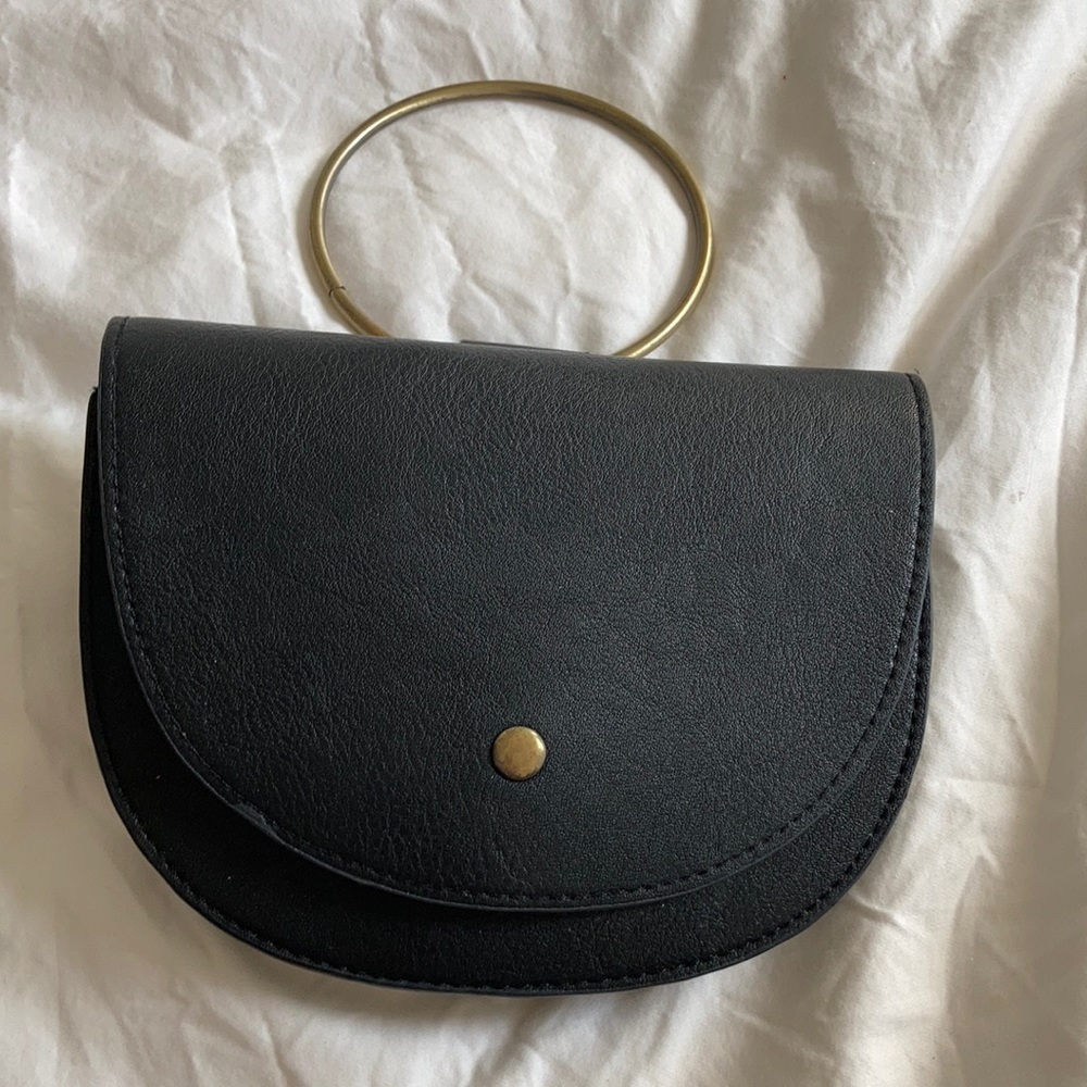 Black Purse